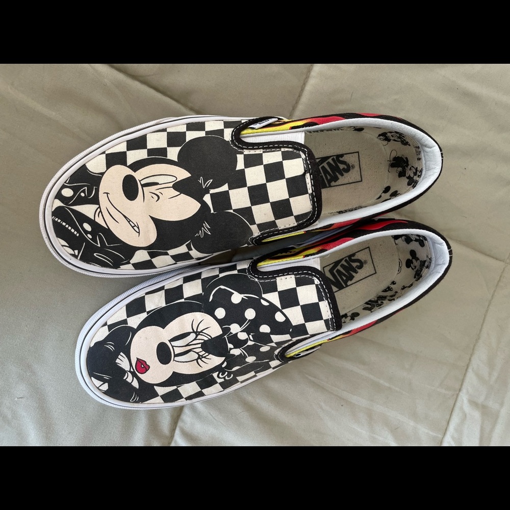Limited edition Mickey and Minnie Vans